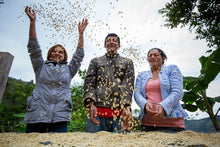 画像をギャラリービューアに読み込む, ペルー エスペランサ農園